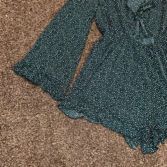 SHEIN VCAY Dot Print Tie Front Ruffle Hem Romper - Picture 4 of 4